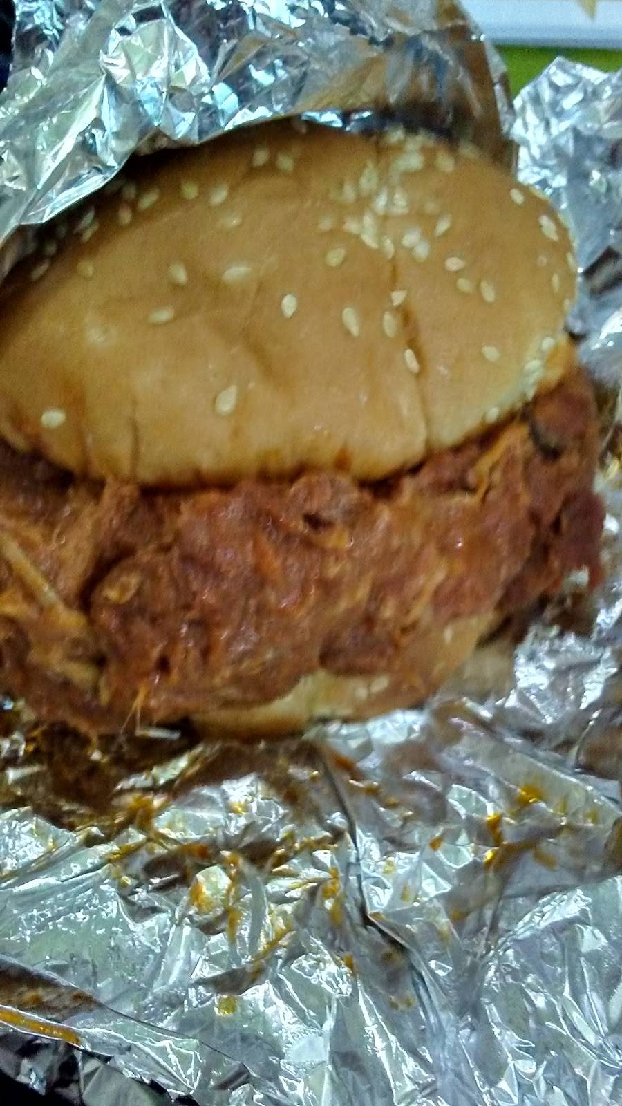 Hillsdale Filling Station | restaurant | 39 N Broad St, Hillsdale, MI 49242, USA | 5174391952 OR +1 517-439-1952