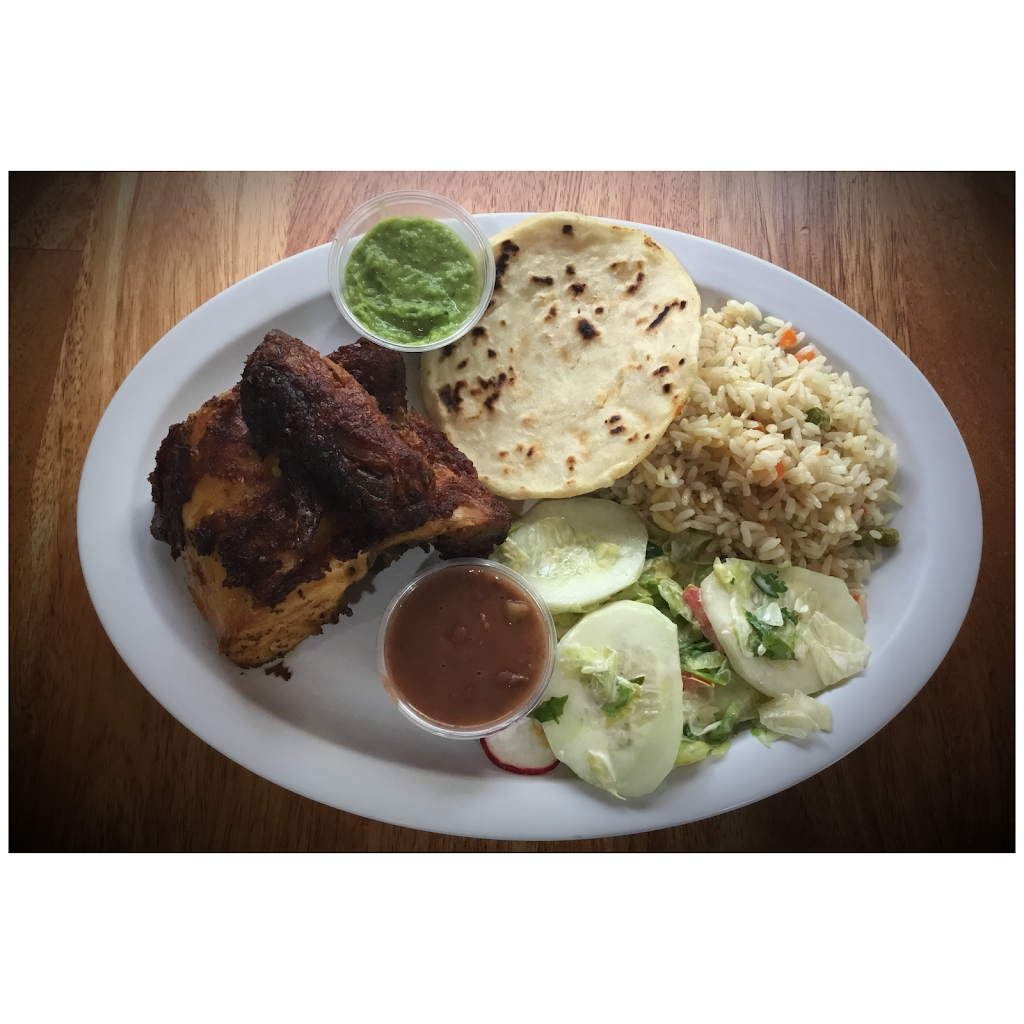 La Chocita Restaurant | restaurant | 241 Beacham St, Everett, MA 02149, USA | 6174201026 OR +1 617-420-1026