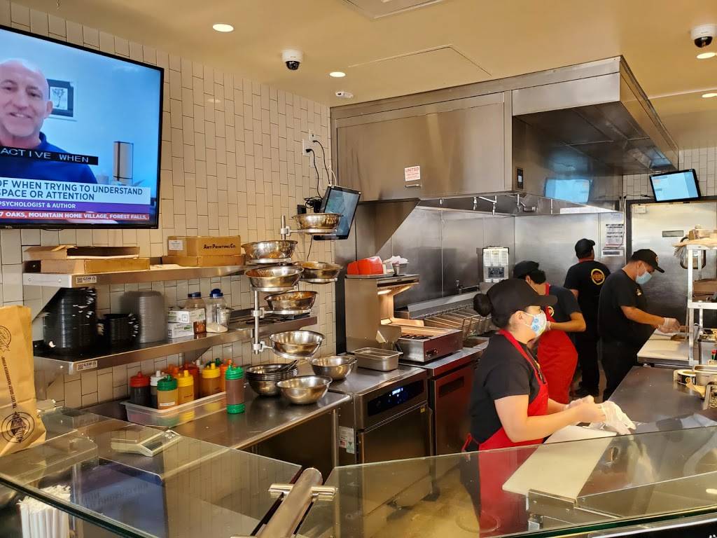 Fatburger & Buffalos Express | restaurant | 4945 Eagle Rock Blvd Unit B, Los Angeles, CA 90041, USA | 3237390437 OR +1 323-739-0437