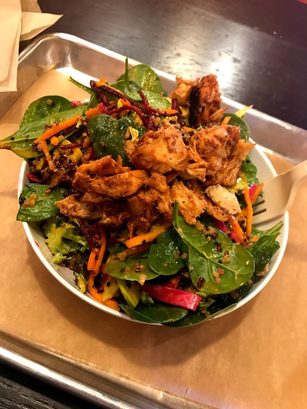 CoreLife Eatery | restaurant | Southpark Center, 17917 Southpark Center #130, Strongsville, OH 44136, USA | 4407320633 OR +1 440-732-0633