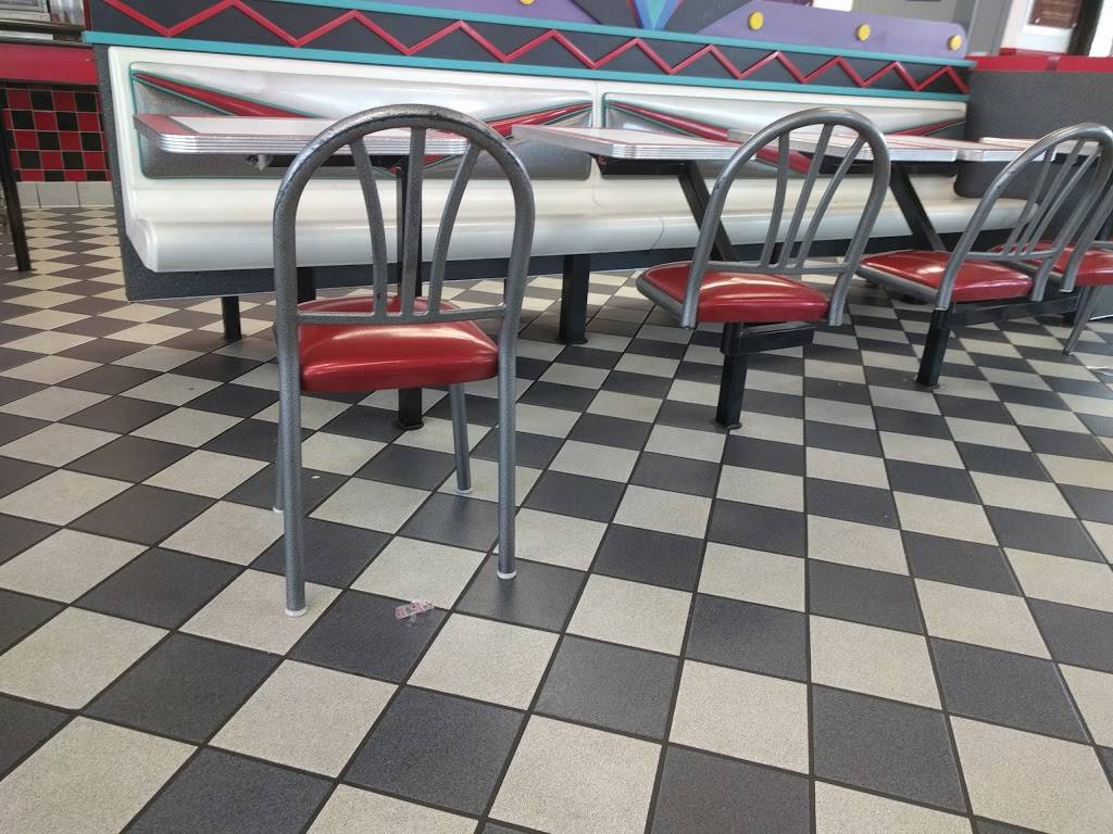 Taco Bell | meal takeaway | 8726 Seminole Trail, Ruckersville, VA 22968, USA | 4349852232 OR +1 434-985-2232