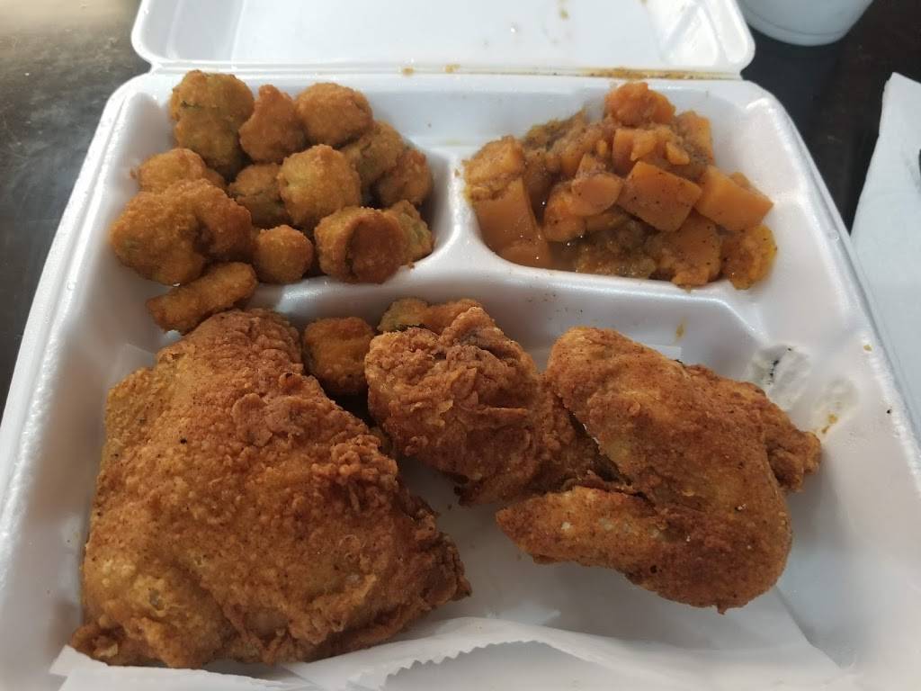 J.W.s Alabama Style Chicken And...Fish | restaurant | 15401 Mack Ave, Detroit, MI 48224, USA | 3132693957 OR +1 313-269-3957