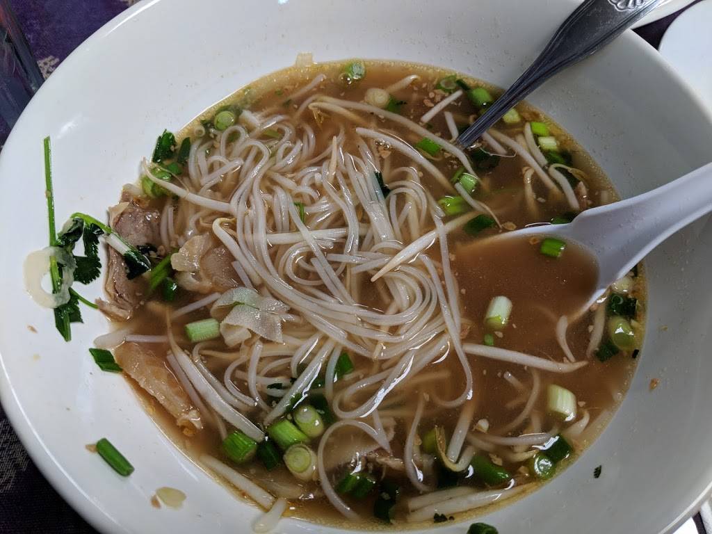 Sticky Rice | restaurant | 212 Pocasset Ave, Providence, RI 02909, USA | 4015339029 OR +1 401-533-9029