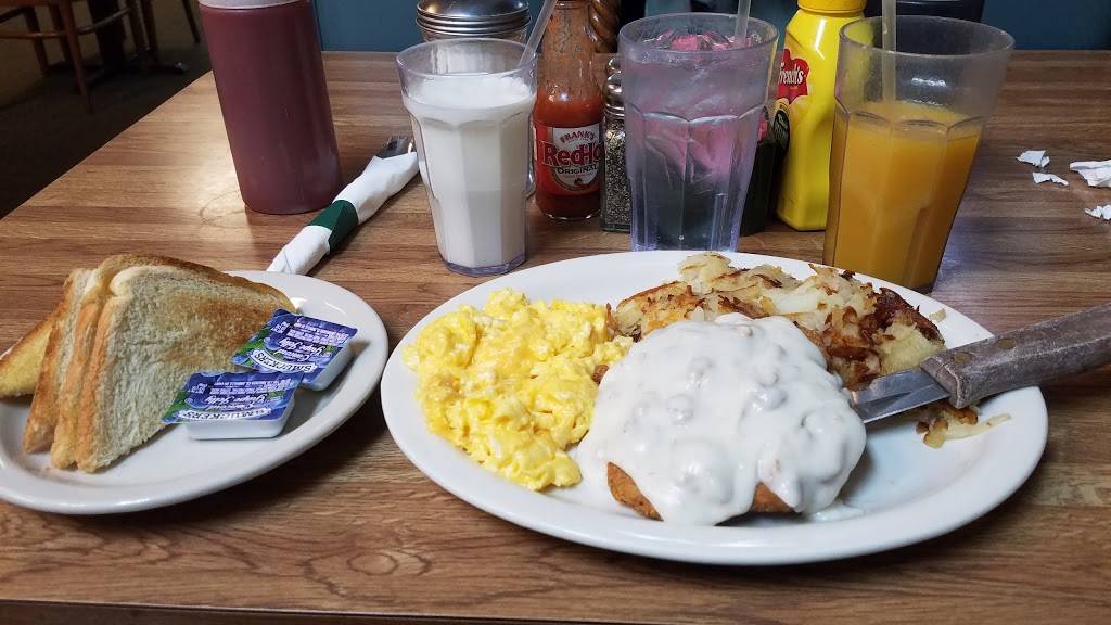 B & Js Corned Beef Shoppe | restaurant | 9717 Lorain Ave, Cleveland, OH 44102, USA | 2166510030 OR +1 216-651-0030