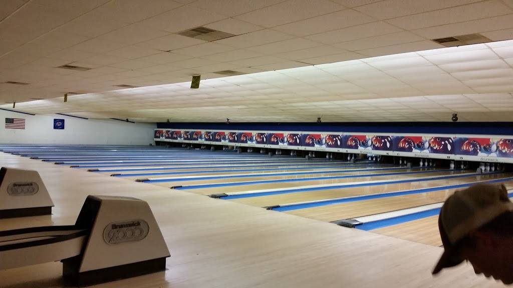 Palestine Bowling Center | meal takeaway | 1551 E Palestine Ave, Palestine, TX 75801, USA | 9037230888 OR +1 903-723-0888