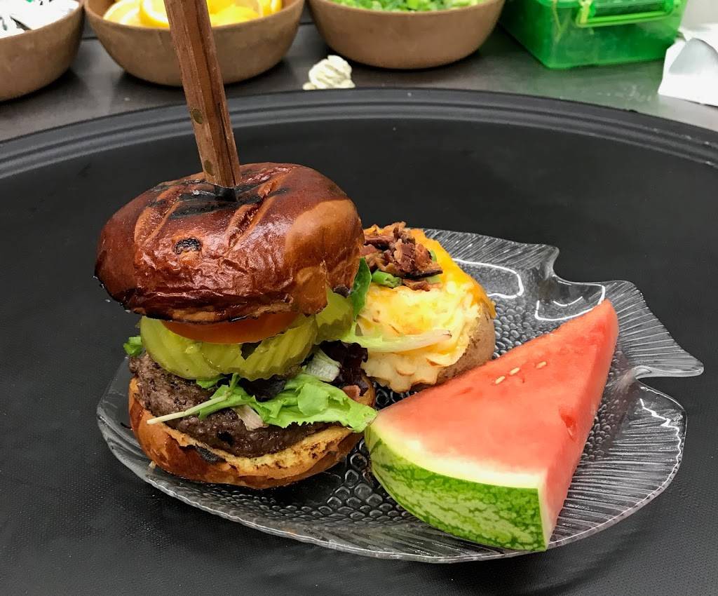 Royal Scot Golf Course & Supper Club | restaurant | 4831 Church Rd, New Franken, WI 54229, USA | 9208662356 OR +1 920-866-2356