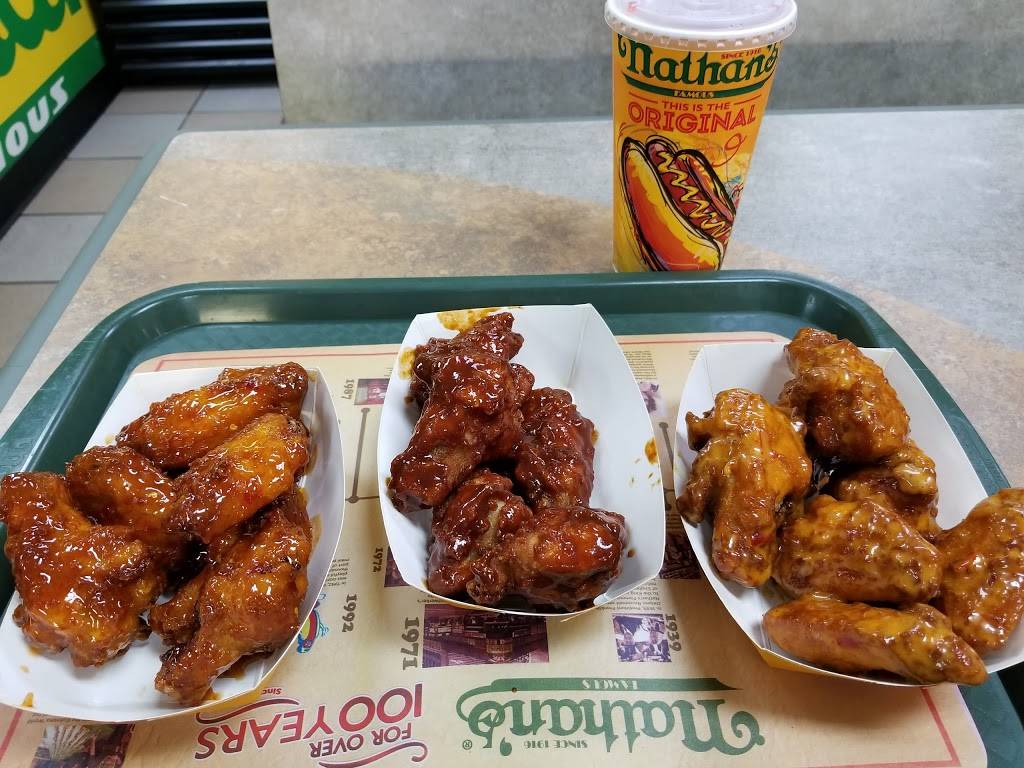 Triple Play Treats | restaurant | 630 Portion Rd, Ronkonkoma, NY 11779, USA | 6316767400 OR +1 631-676-7400