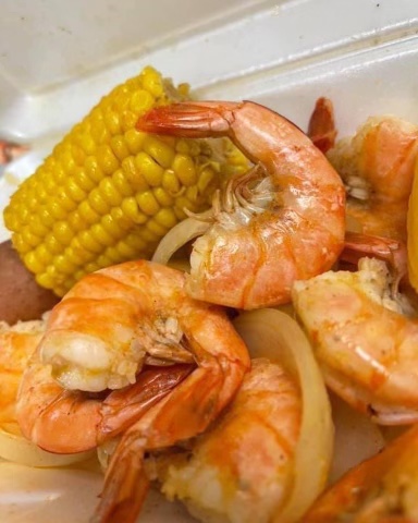 Crawfish & Geaux | restaurant | 516 S Lewis St, New Iberia, LA 70560, USA | 3373804460 OR +1 337-380-4460