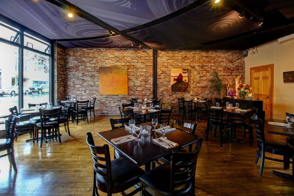 11 Central | restaurant | 11 Central St, Bangor, ME 04401, USA | 2079225115 OR +1 207-922-5115