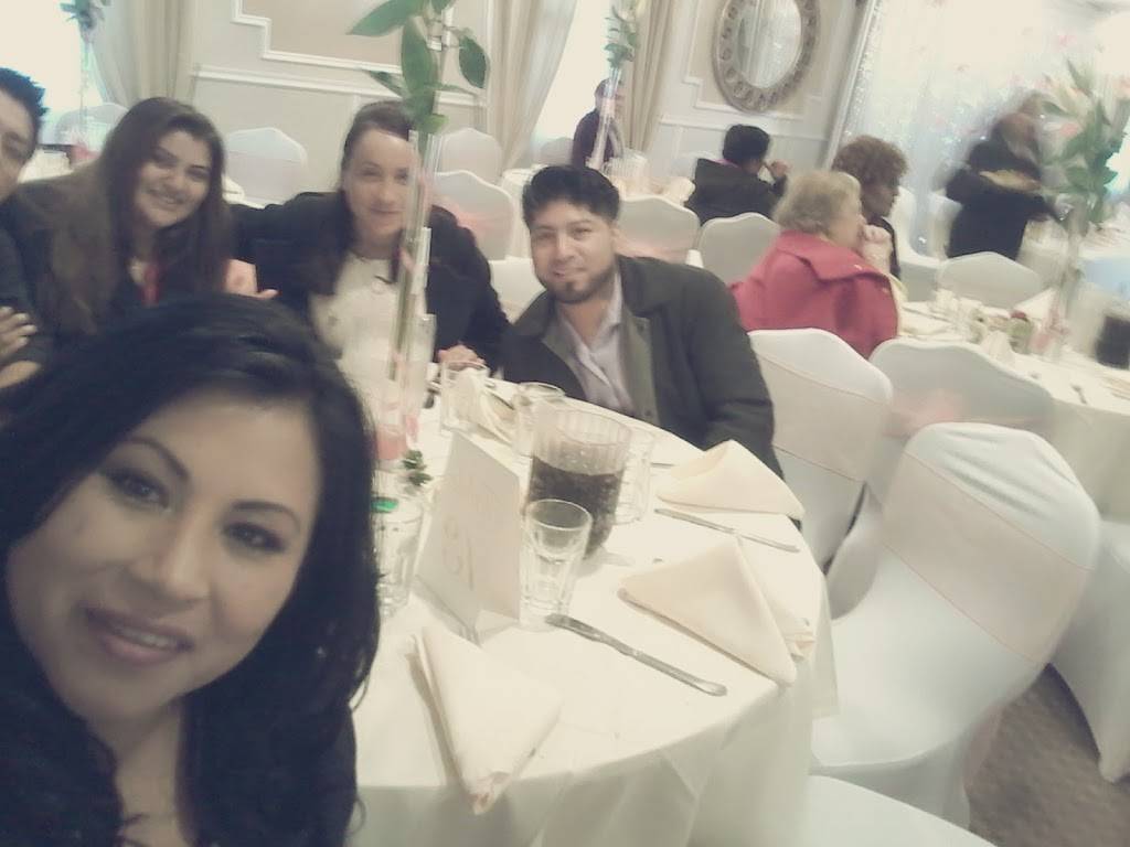 Rauls | restaurant | 340 E Chester St, Kingston, NY 12401, USA | 8453395762 OR +1 845-339-5762