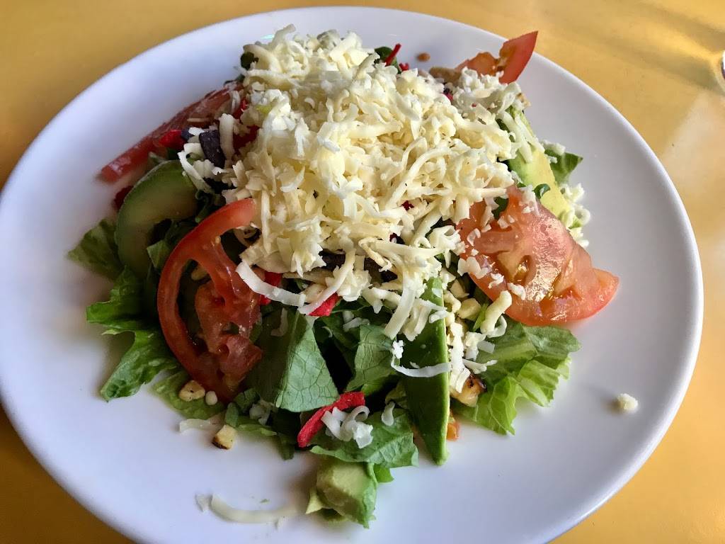 El Coyote | restaurant | 7312 Beverly Blvd, Los Angeles, CA 90036, USA | 3239392255 OR +1 323-939-2255