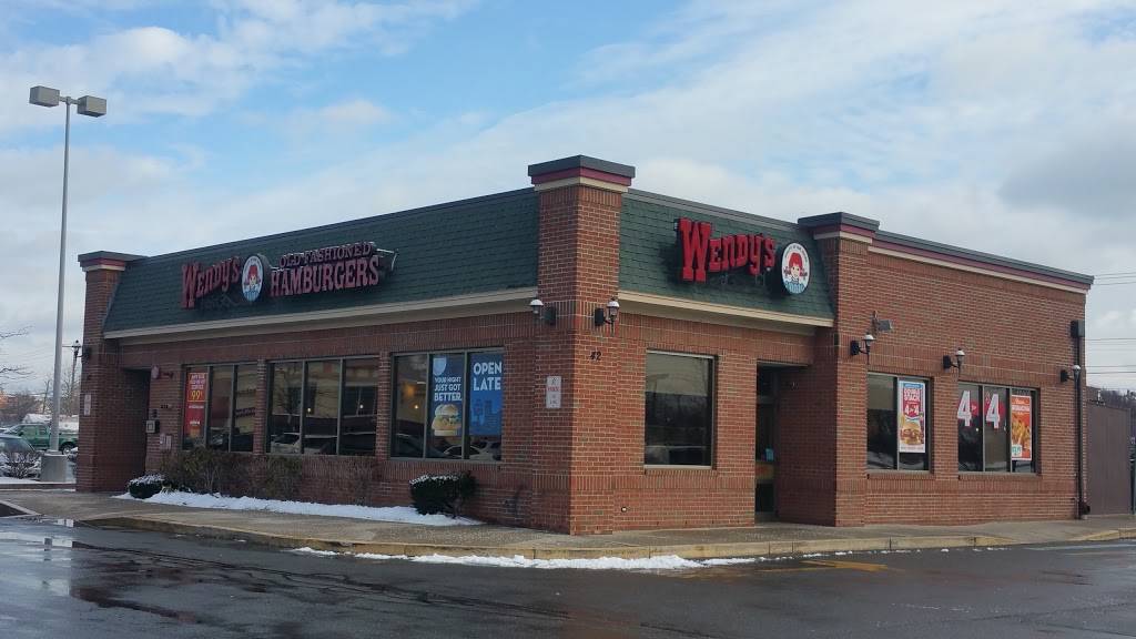 Wendys | restaurant | 42 Furlong Dr, Revere, MA 02151, USA | 7812891676 OR +1 781-289-1676