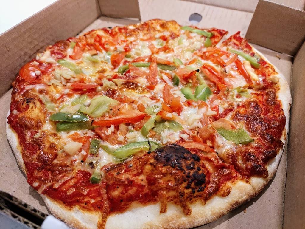 Capri Pizza | restaurant | 100 Dundas St S, Cambridge, ON N1R 8A8, Canada | 5196237510 OR +1 519-623-7510