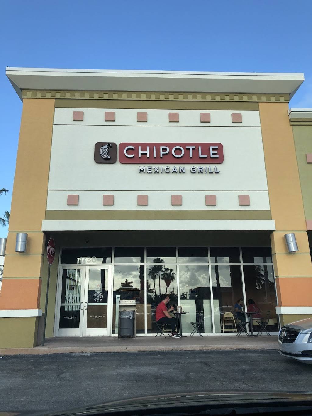 Chipotle Mexican Grill | restaurant | 1736 N Federal Hwy, Fort Lauderdale, FL 33305, USA | 9544005028 OR +1 954-400-5028