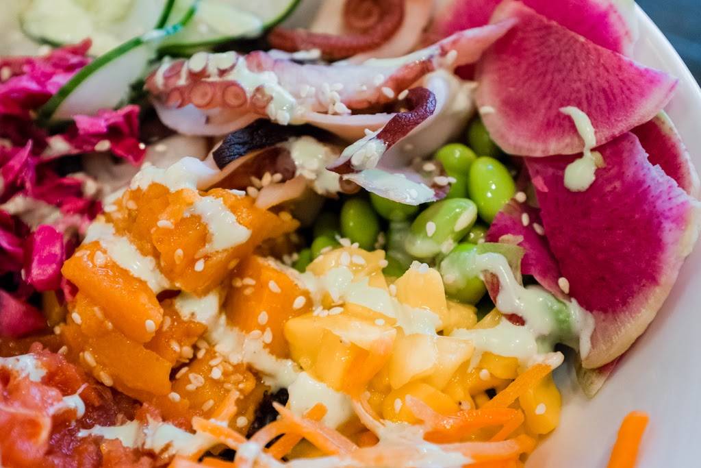 LemonShark Poke & Taphouse - Plainview | restaurant | 397B S Oyster Bay Rd, Plainview, NY 11803, USA | 5166224740 OR +1 516-622-4740