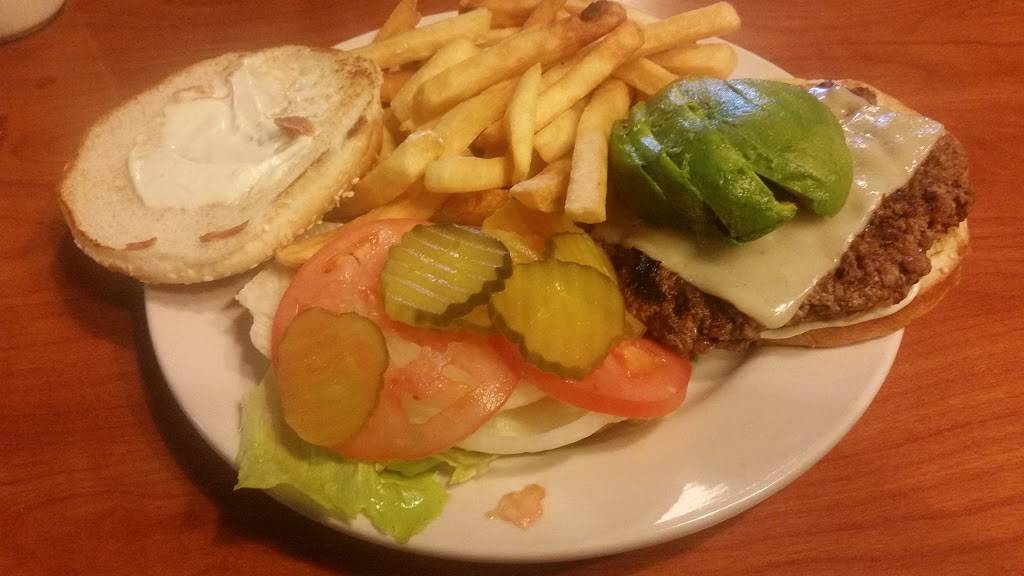 Sukies Country Kitchen | restaurant | 2400 El Portal Dr, San Pablo, CA 94806, USA | 5102335856 OR +1 510-233-5856