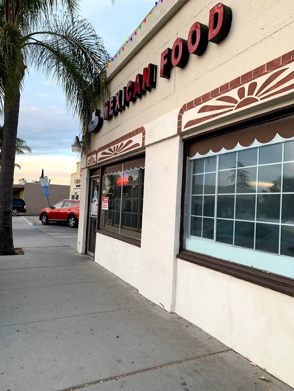 Lourdes Mexican Food | restaurant | 650 S Escondido Blvd, Escondido, CA 92025, USA | 7607461141 OR +1 760-746-1141