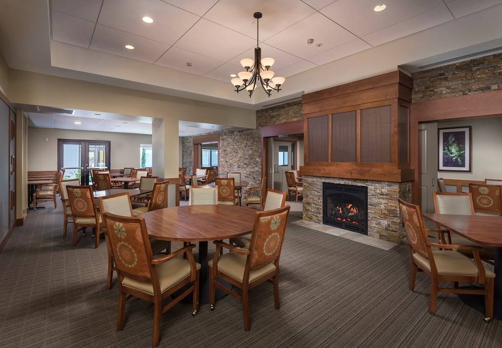 Heirloom Restaurant | restaurant | 13505 SE River Rd, Portland, OR 97222, USA | 5036523040 OR +1 503-652-3040