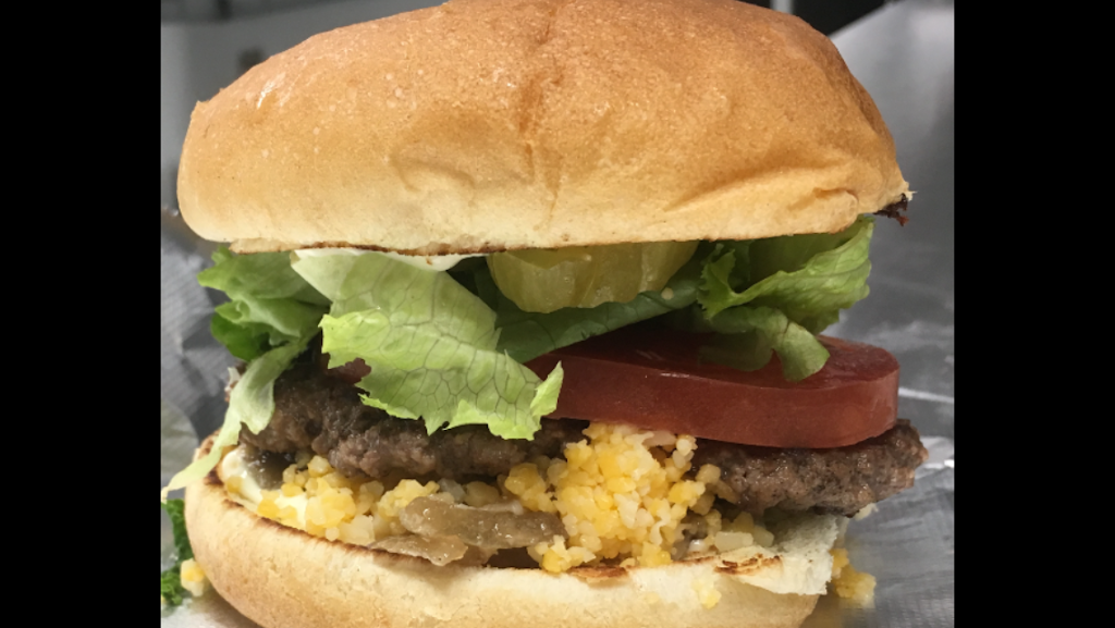 The Spastic Cow | restaurant | 7720 E Links Blvd #103, Bixby, OK 74008, USA | 9186054184 OR +1 918-605-4184