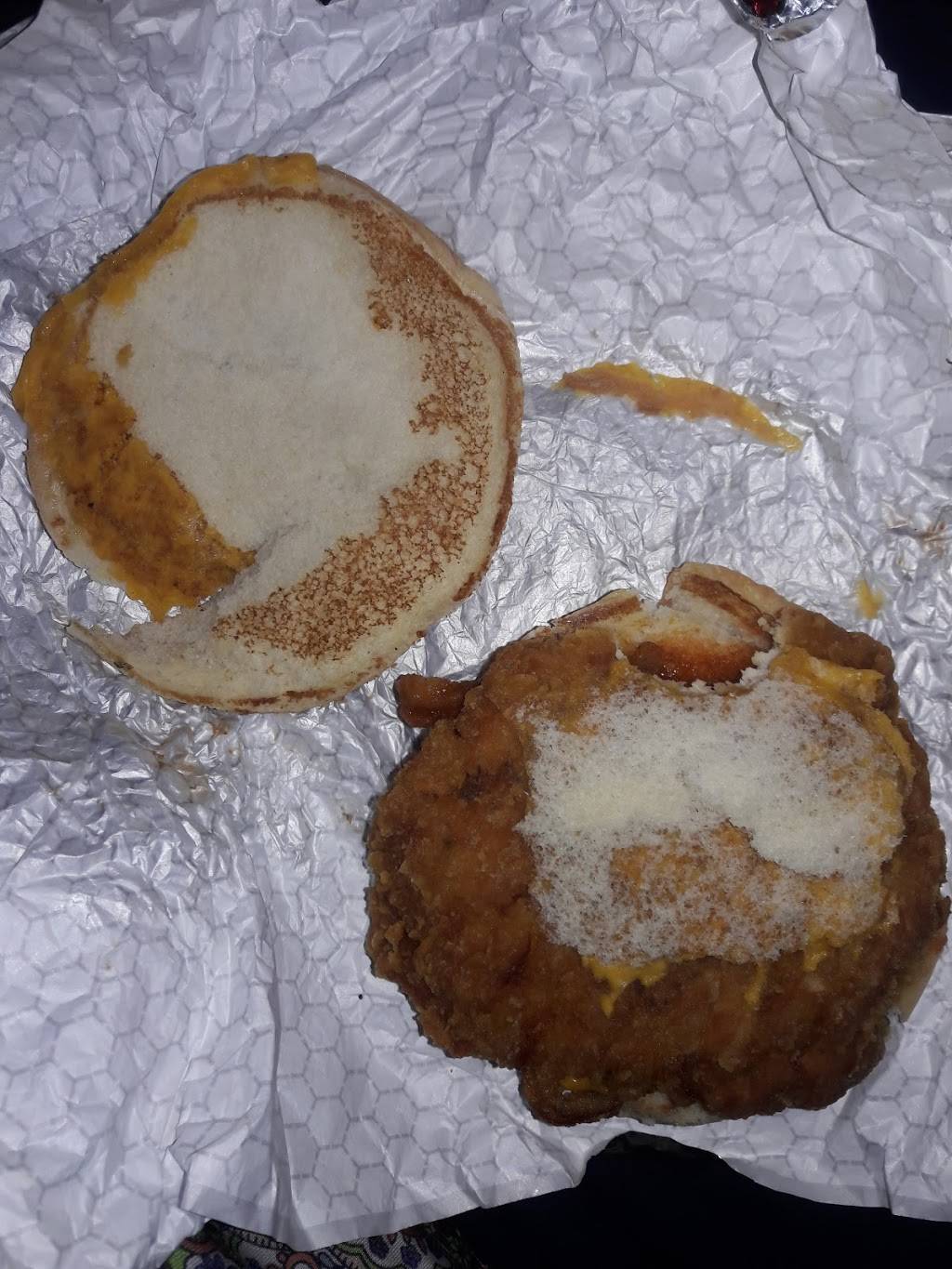 Wendys | restaurant | 6817 GA-85, Riverdale, GA 30274, USA | 7709977203 OR +1 770-997-7203