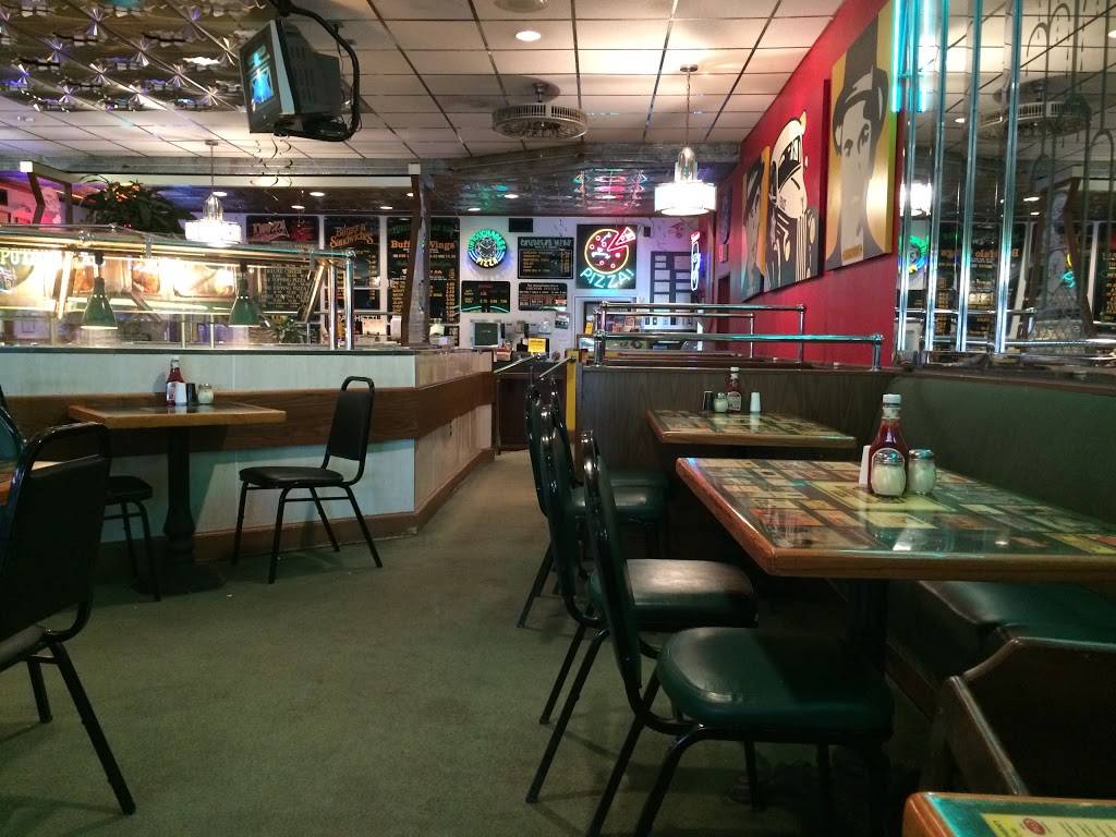 Untouchables Burgers Bakers | restaurant | 6020 Hwy 16 S, Denver, NC 28037, USA | 7044839737 OR +1 704-483-9737