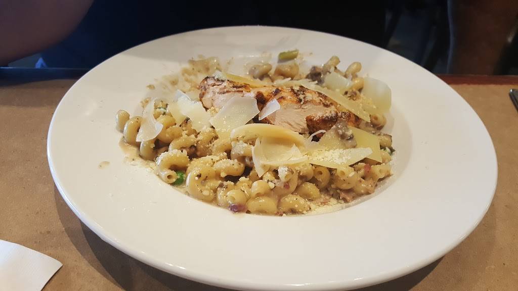 Bella Luna Cafe West | restaurant | 2441 N Maize Rd # 2511, Wichita, KS 67205, USA | 3166133320 OR +1 316-613-3320