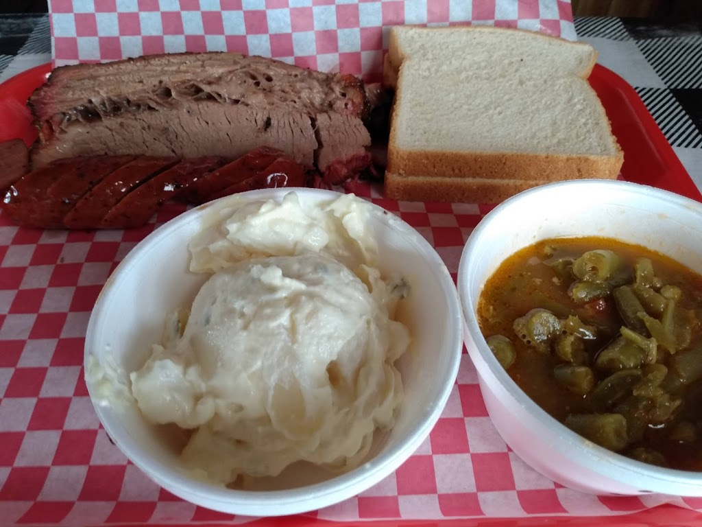 AAA BBQ | restaurant | 104 E Main St, Bishop, TX 78343, USA | 3612904600 OR +1 361-290-4600