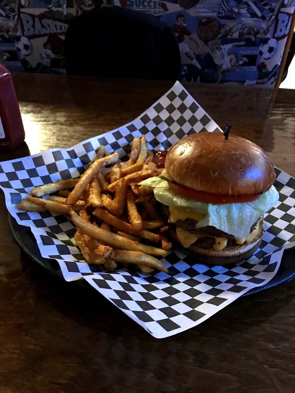 Papa Joes Sports Bar | restaurant | 12220 Pigeon Pass Rd # Vxy, Moreno Valley, CA 92553, USA | 9512211399 OR +1 951-221-1399