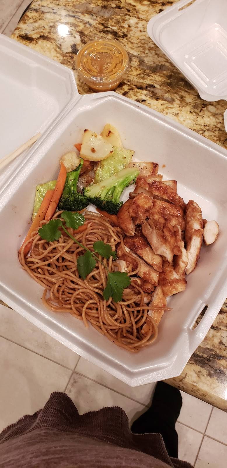 Yokohama Restaurant | restaurant | 760 W Lumsden Rd, Brandon, FL 33511, USA | 8136843485 OR +1 813-684-3485