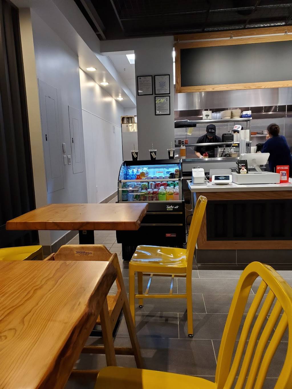 The Chicken Hawkers | meal takeaway | 1663 E Monte Vista Ave #102, Vacaville, CA 95688, USA | 7074749584 OR +1 707-474-9584