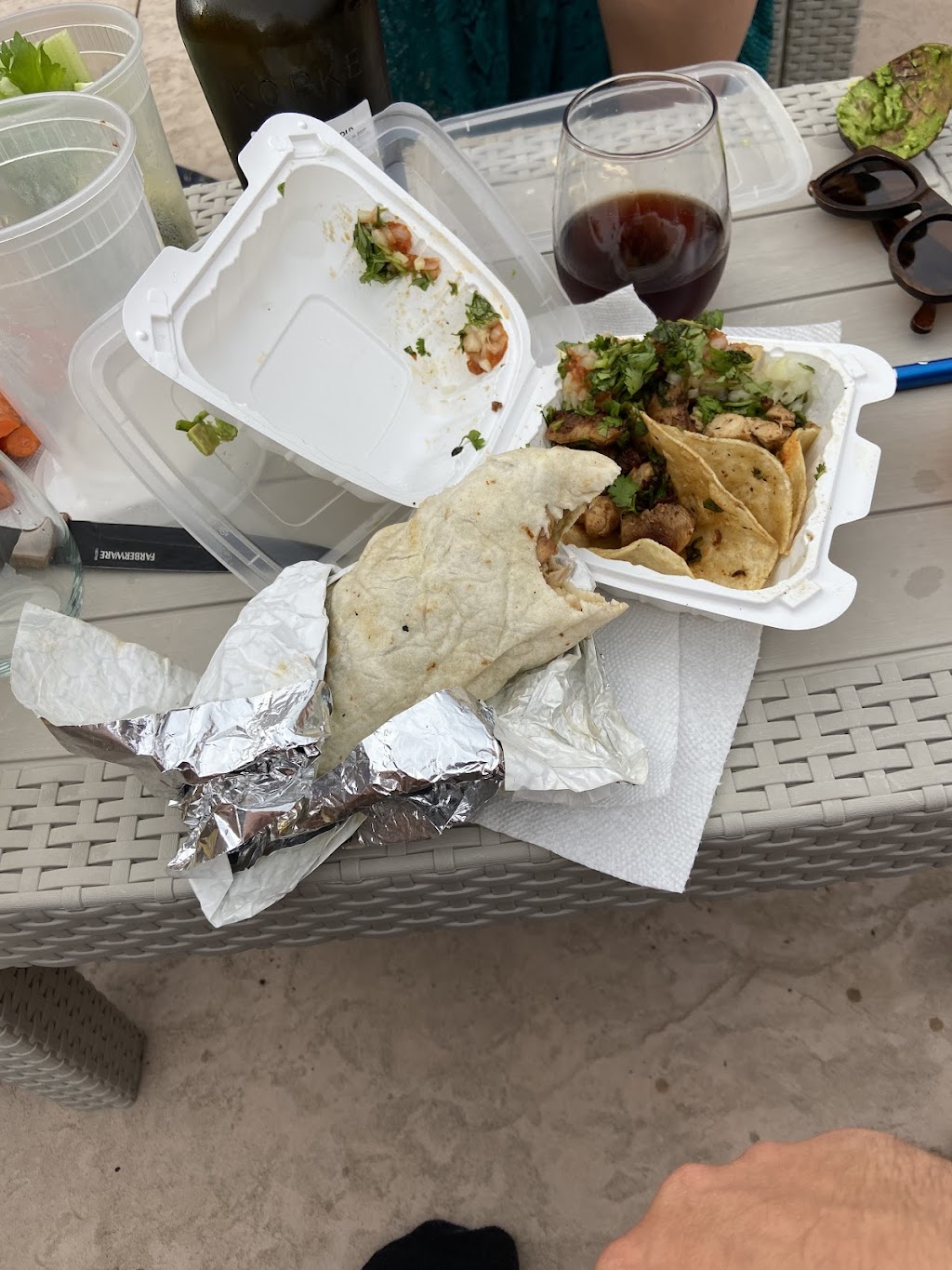 Tinos Tacos LLC | restaurant | 505 Central Ave NW, Albuquerque, NM 87102, USA | 5055038777 OR +1 505-503-8777