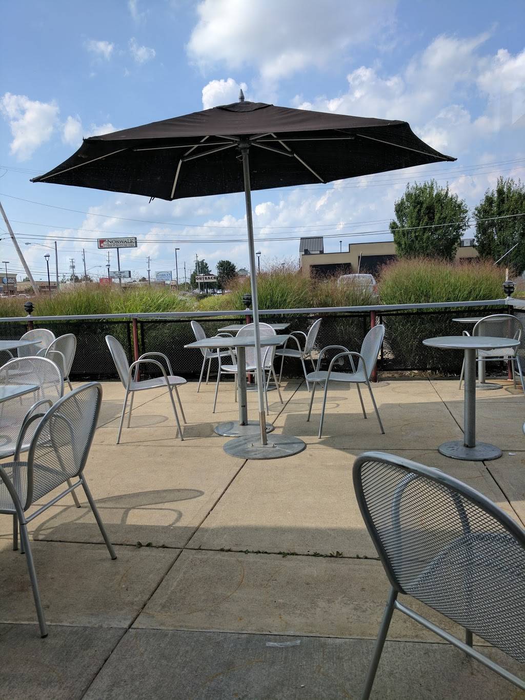 Chipotle Mexican Grill | restaurant | 764 N Lexington-Springmill Rd, Ontario, OH 44906, USA | 4197472186 OR +1 419-747-2186