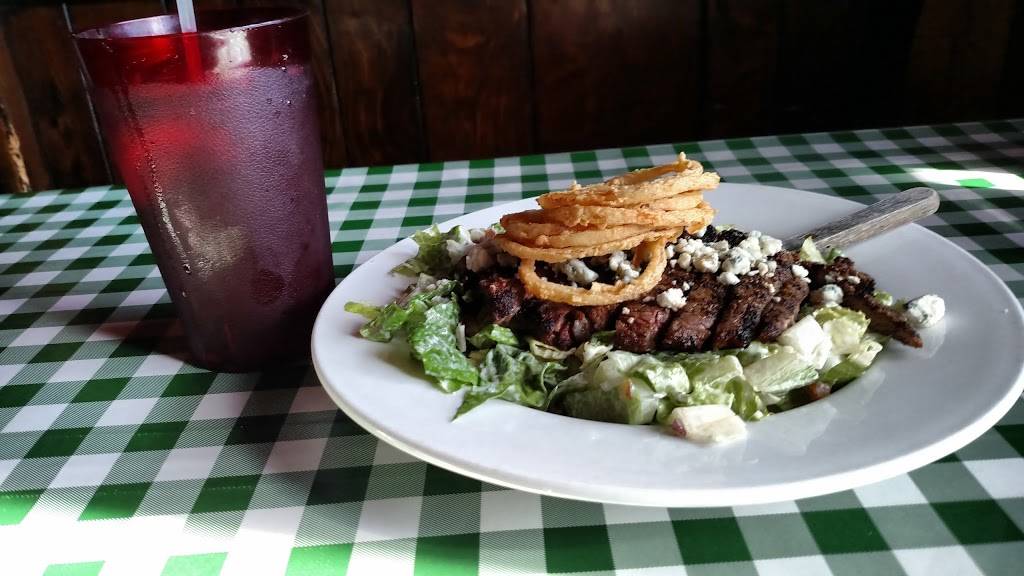 Haydens Crossing | restaurant | 107 N Water St, Wilmington, IL 60481, USA | 8154765925 OR +1 815-476-5925