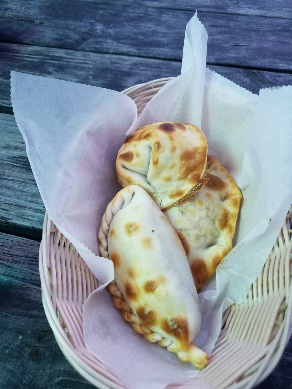 Premiere Cafe & Bar | restaurant | 3110 Belmar St, Fort Lauderdale, FL 33304, USA | 9545667676 OR +1 954-566-7676