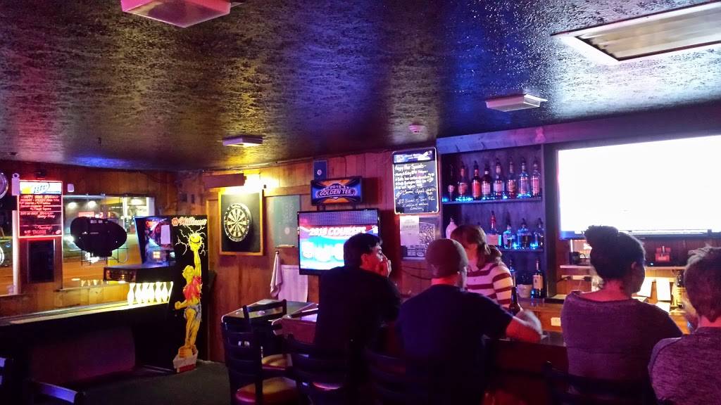 Riskos Tavern | restaurant | 4219 Lake Rd, Sheffield Lake, OH 44054, USA | 4409492207 OR +1 440-949-2207