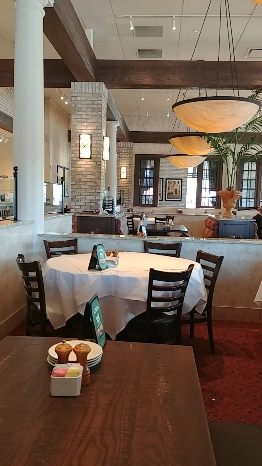 BRAVO Cucina Italiana | restaurant | 2078 E Beltline Ave NE, Grand Rapids, MI 49525, USA | 6164479900 OR +1 616-447-9900