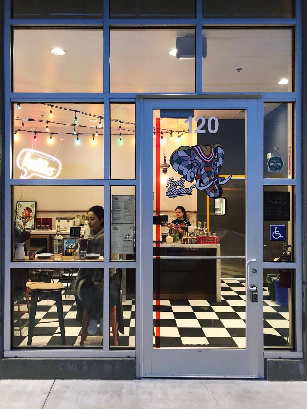 Funky Elephant | restaurant | Berkeley, CA 94710, USA | 5103564855 OR +1 510-356-4855