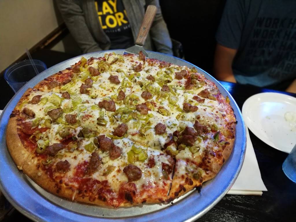 Joes Pizza & Pasta | restaurant | 4628 N Illinois St, Fairview Heights, IL 62208, USA | 6184164464 OR +1 618-416-4464