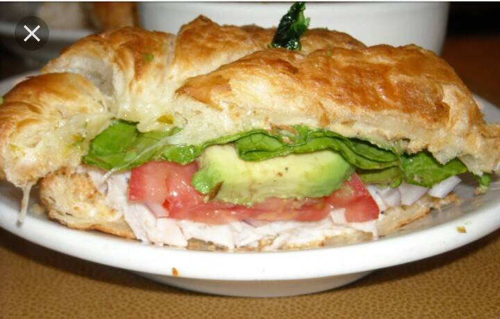 Jasons Deli | restaurant | 1409 Main St, Dallas, TX 75202, USA | 2146729340 OR +1 214-672-9340