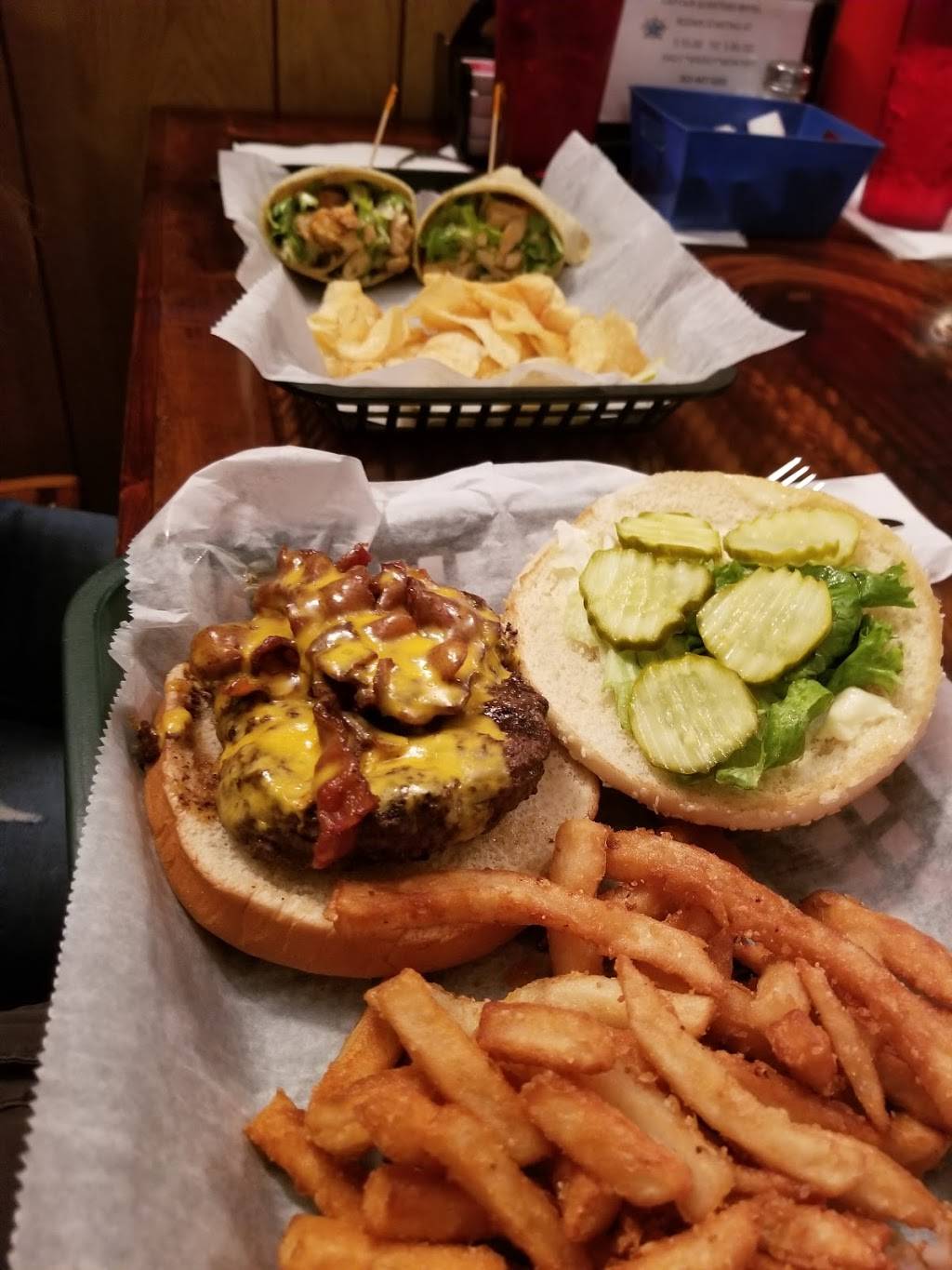 Shrimp Landing | restaurant | 48 US-19, Inglis, FL 34449, USA | 3524475201 OR +1 352-447-5201