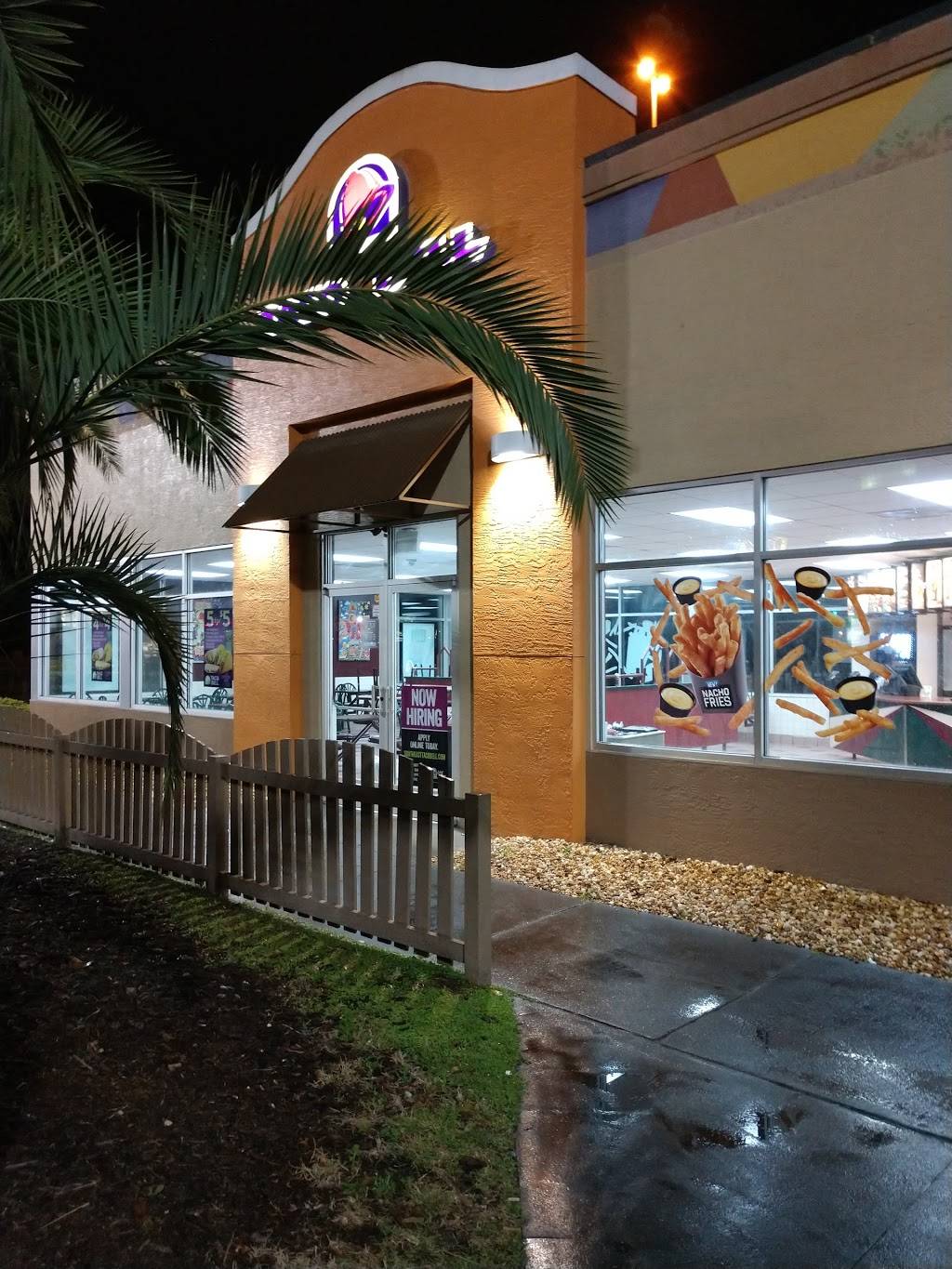 Taco Bell | meal takeaway | 2453 FL-16, St. Augustine, FL 32092, USA | 9048271121 OR +1 904-827-1121