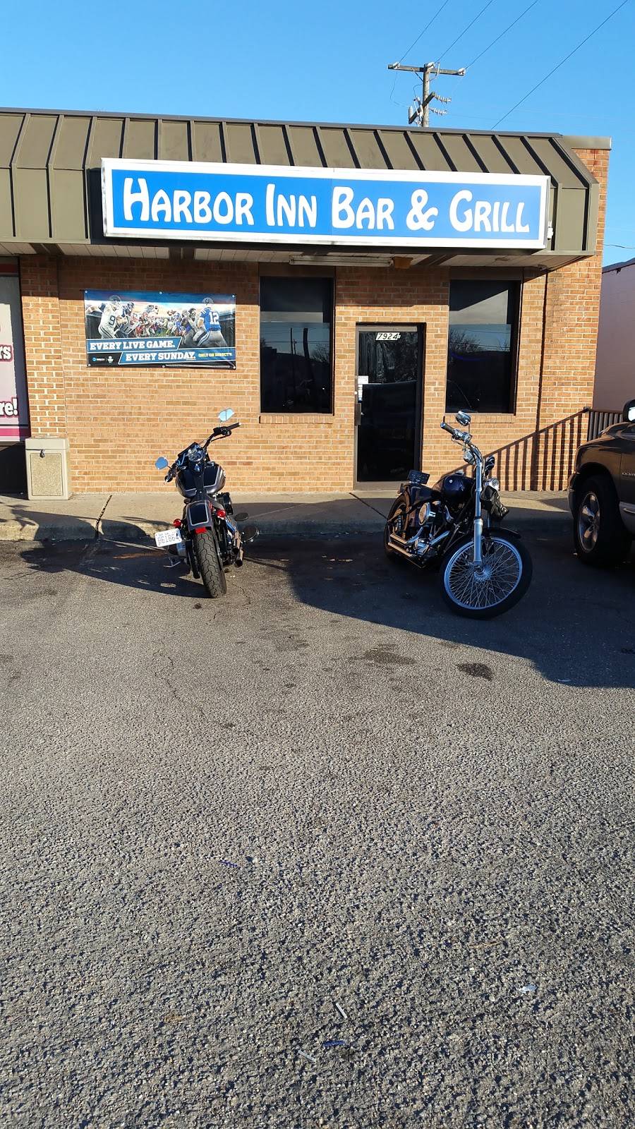 Harbor Inn | restaurant | 7924 Chesapeake Blvd, Norfolk, VA 23518, USA | 7575889687 OR +1 757-588-9687