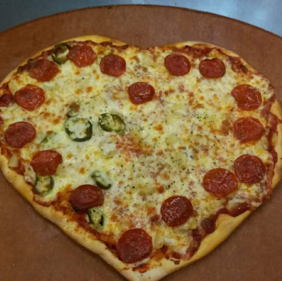 Langels Pizza | restaurant | 1198 E Summit St, Crown Point, IN 46307, USA | 2196638888 OR +1 219-663-8888