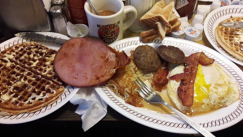 Waffle House | meal takeaway | 405 E Renfro St, Burleson, TX 76028, USA | 8172958651 OR +1 817-295-8651