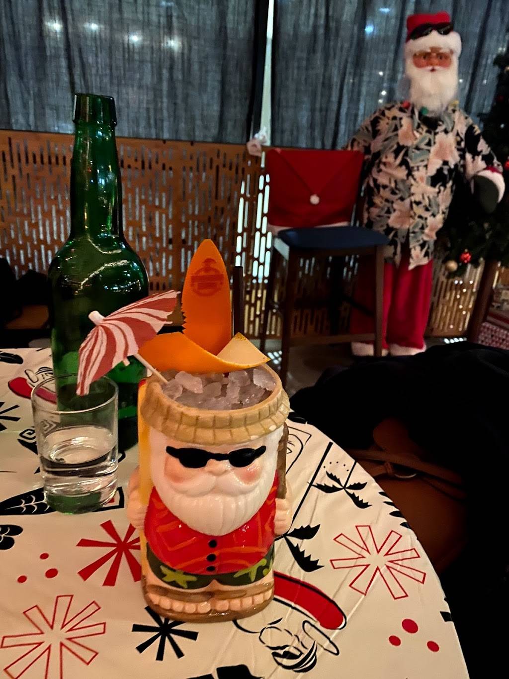 Vinnies Raw Bar | restaurant | 2505 2nd Ave #103, Seattle, WA 98121, USA | 2064207043 OR +1 206-420-7043