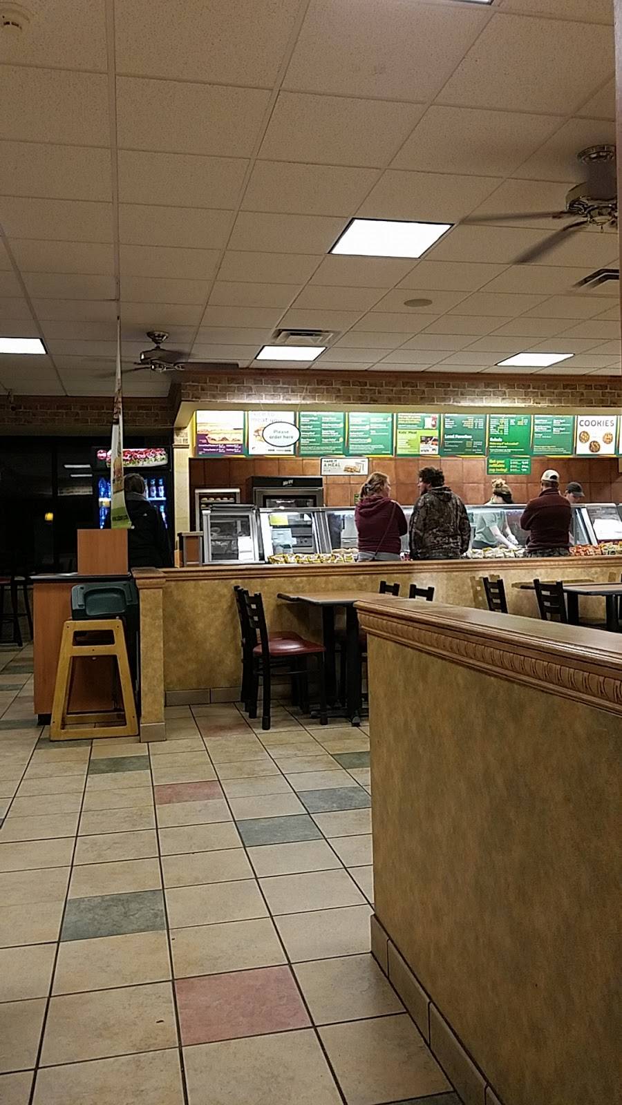 Subway | restaurant | 335 E Division Ave, Barron, WI 54812, USA | 7155376600 OR +1 715-537-6600