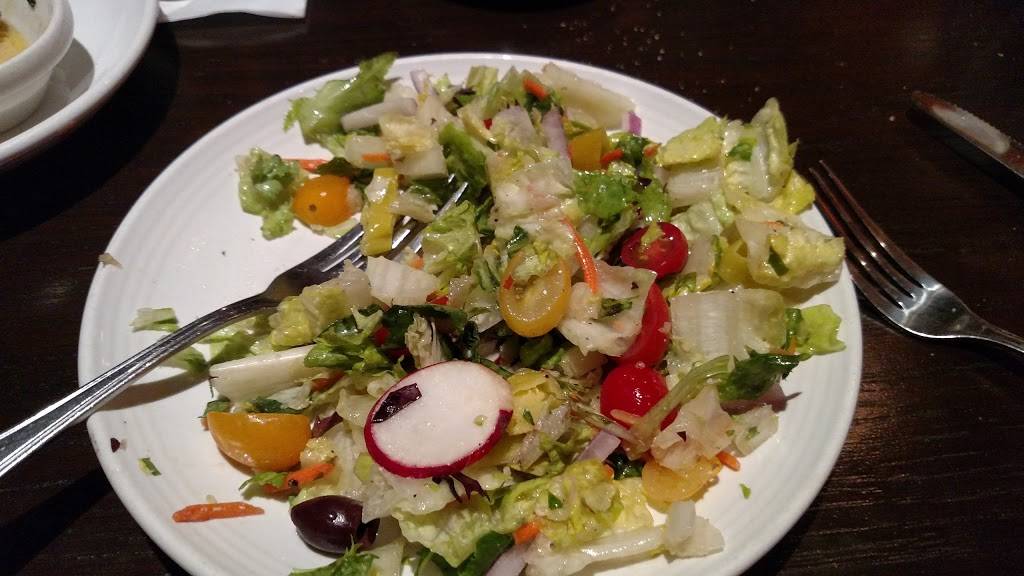 Carrabbas Italian Grill | restaurant | 900 Miamisburg Centerville Rd, Washington Township, OH 45459, USA | 9374389690 OR +1 937-438-9690