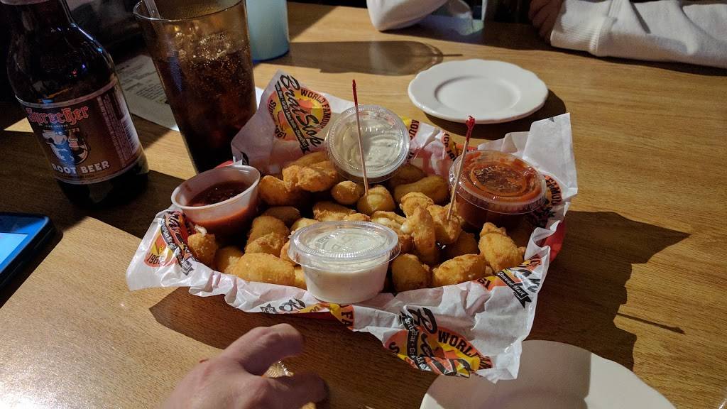 Brat Stop | restaurant | 12304 75th St, Kenosha, WI 53142, USA | 2628572011 OR +1 262-857-2011