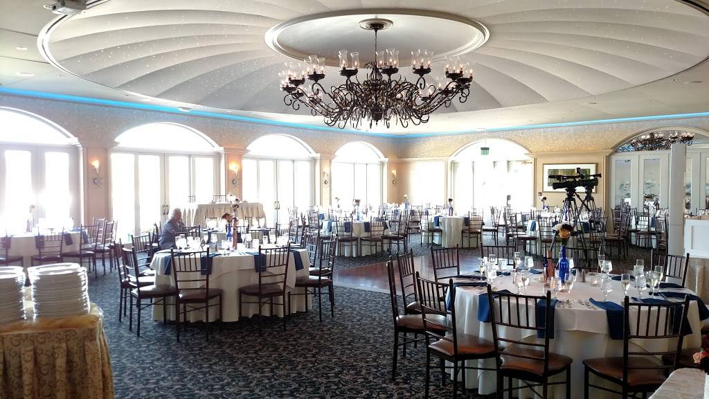 Chesapeake Inn Restaurant & Marina | restaurant | 605 2nd St, Chesapeake City, MD 21915, USA | 4108852040 OR +1 410-885-2040