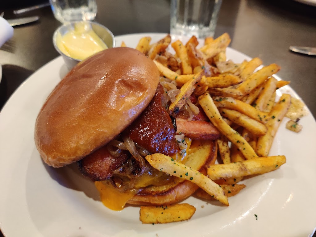 Tandem Upscale Dining and Lounge | restaurant | 2047 South Highway 92 At the Windmere Hotel, Sierra Vista, AZ 85635, USA | 5206859061 OR +1 520-685-9061